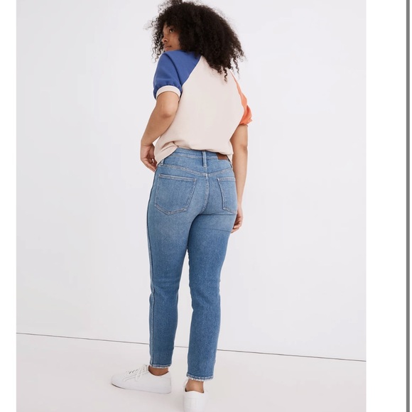 Madewell Stovepipe Jeans in Ditmas Wash - Picture 3 of 8